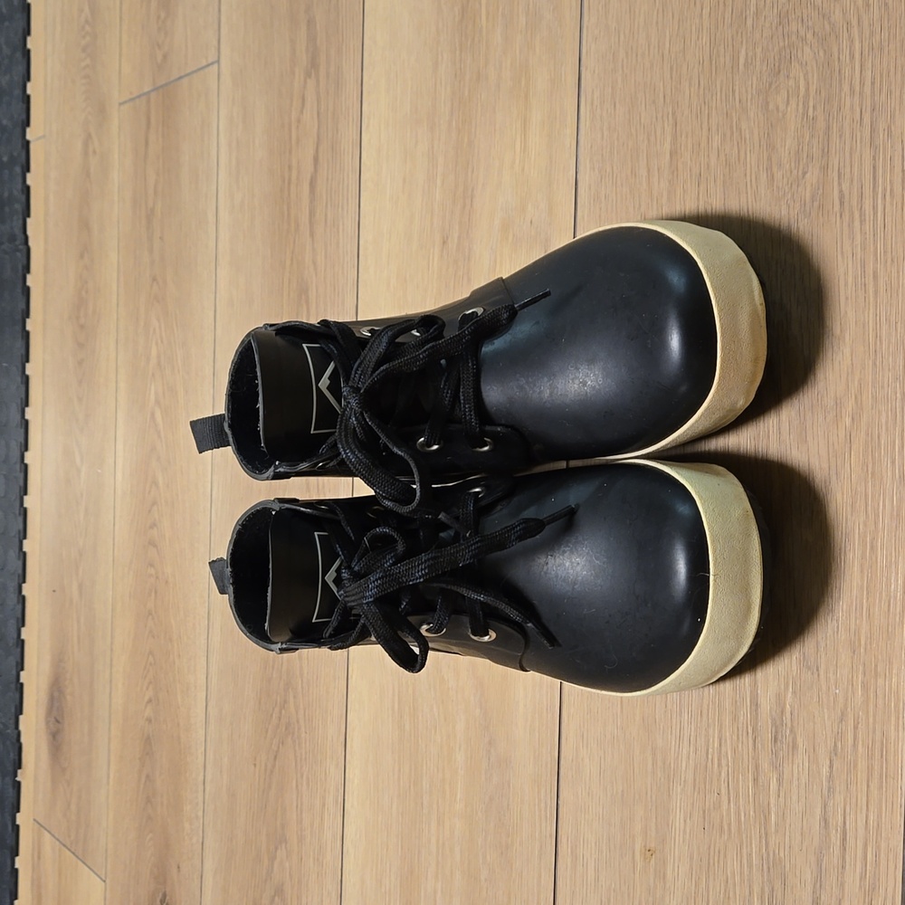 McKinley rain boots size6 $15